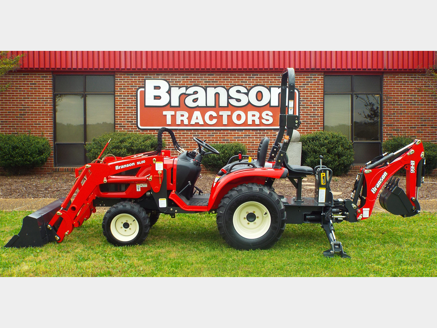Big Tex Tractor Branson 2400